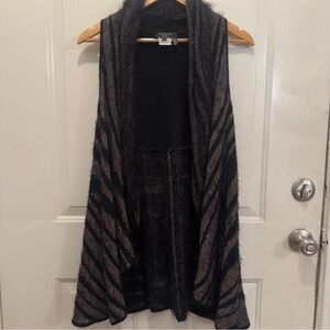 Angel Apparel Fuzzy Knit Zebra Striped Waterfall Vest Sz. Large